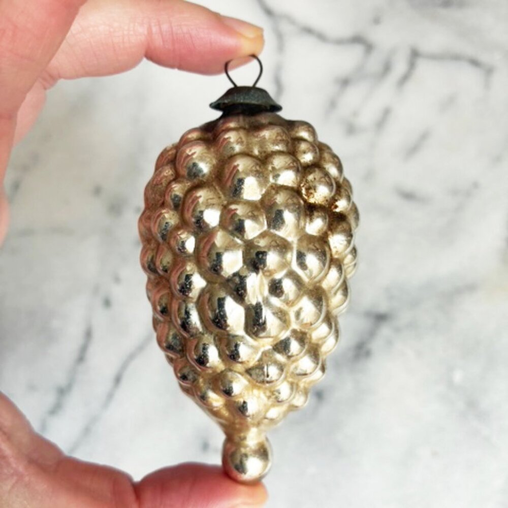 Vintage Kugel-Style Grape Cluster Silver Glass Christmas Tree Ornament 3"